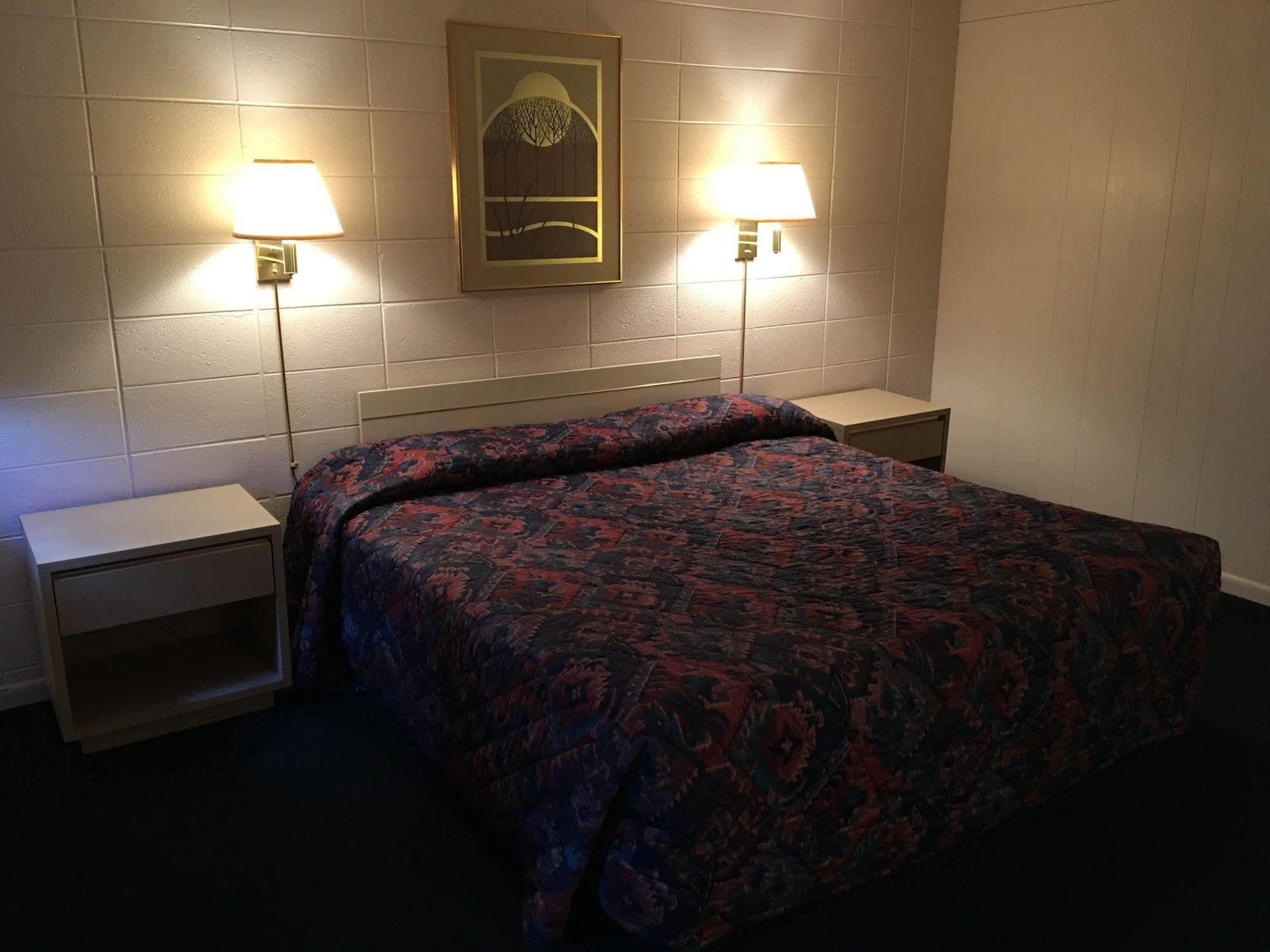 Motel Budget 2*
